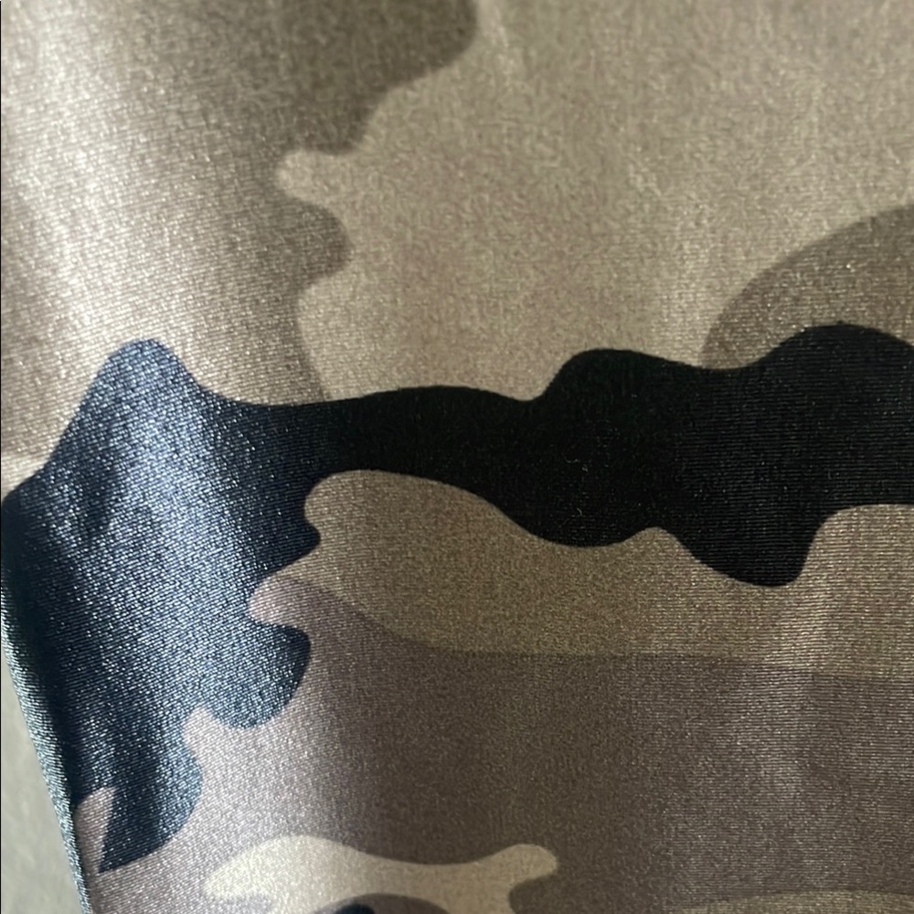 Koral Green and Brown Camouflage Leggings with Stretchy Fit - Picture 4 of 7